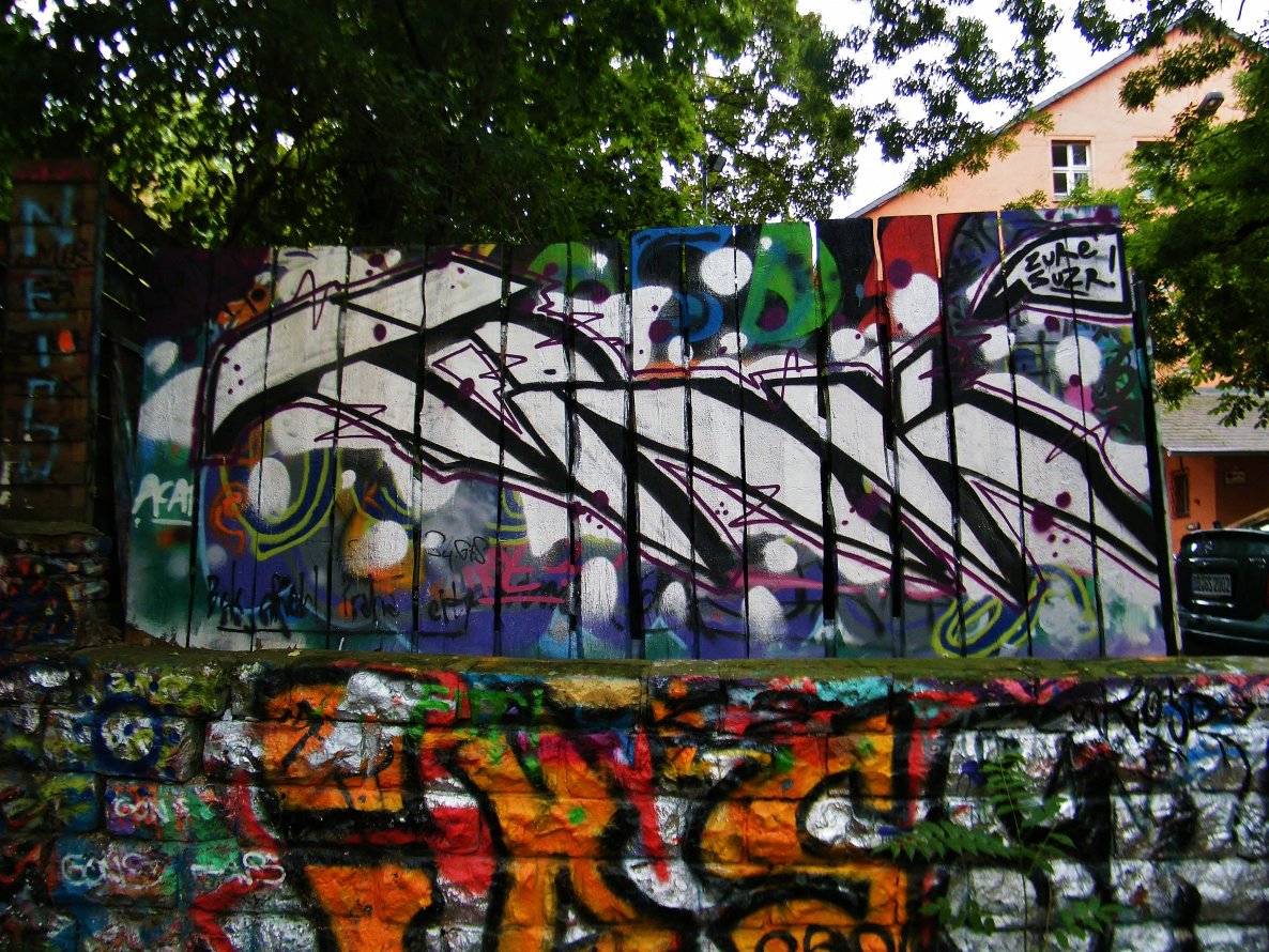 Graffiti Wall in Dresden - Photo by ARTHOOLIGAN (2013)