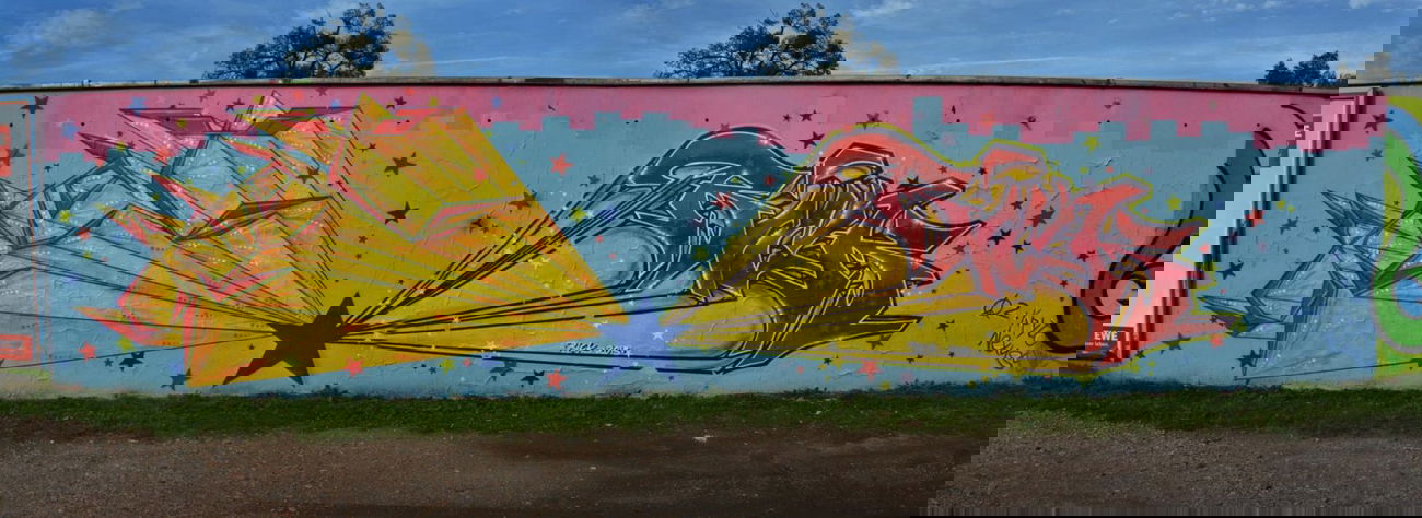 Graffiti Wall in Dessau-Roßlau - Photo by ARTHOOLIGAN (2013)