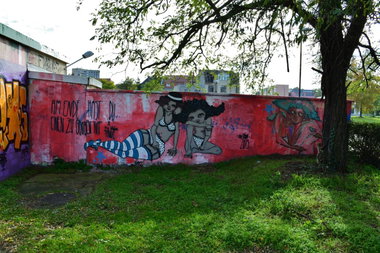 Graffiti Wall - Photo by ARTHOOLIGAN (2013)