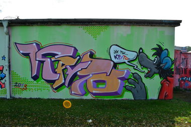 Graffiti Wall in Dessau-Roßlau - Photo by ARTHOOLIGAN (2013)