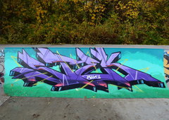 Graffiti Wall in Dresden - Photo by ARTHOOLIGAN (2013)