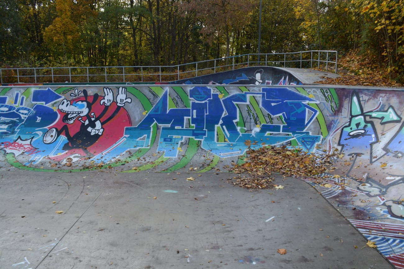 Graffiti Wall in Dresden - Photo by ARTHOOLIGAN (2013)