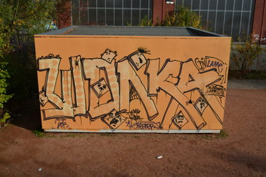 Graffiti Wall in Dresden - Photo by ARTHOOLIGAN (2013)