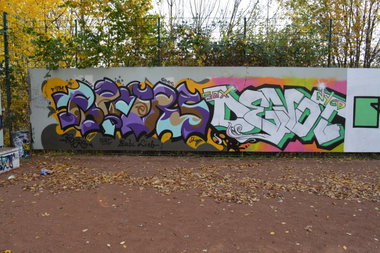 Graffiti Wall in Dresden - Photo by ARTHOOLIGAN - SOX, NYCD (2013)