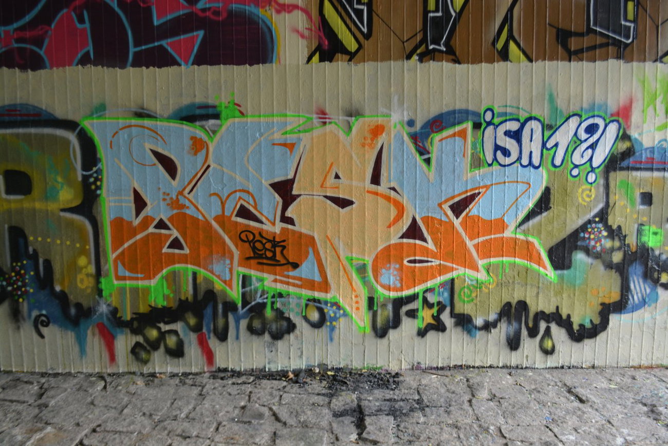 Graffiti Wall in Dresden - Photo by ARTHOOLIGAN - ISA1?! (2013)