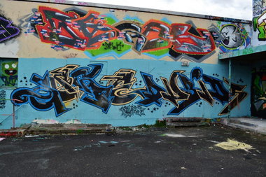 Graffiti Wall in Chemnitz - Photo by ARTHOOLIGAN - SKF, OWA (2013)