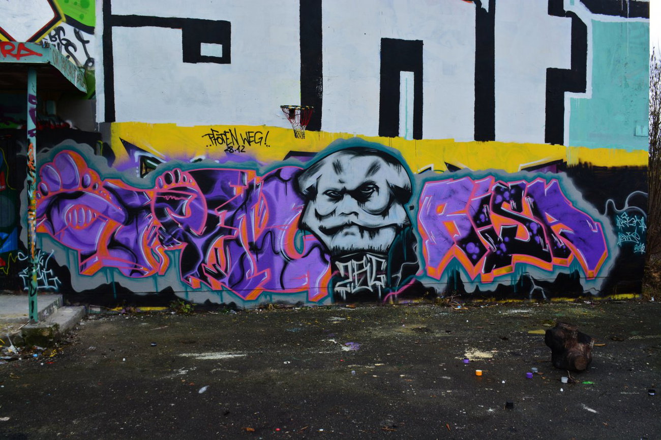 Graffiti Wall in Chemnitz - Photo by ARTHOOLIGAN - ZBG (2014)