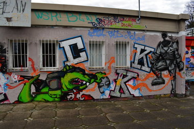 Graffiti Wall in Chemnitz - Photo by ARTHOOLIGAN (2013)