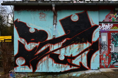Graffiti Wall in Chemnitz - Photo by ARTHOOLIGAN - SKF, OWA (2013)