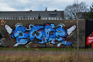 Graffiti Wall in Chemnitz - Photo by ARTHOOLIGAN - UWAX (2014)