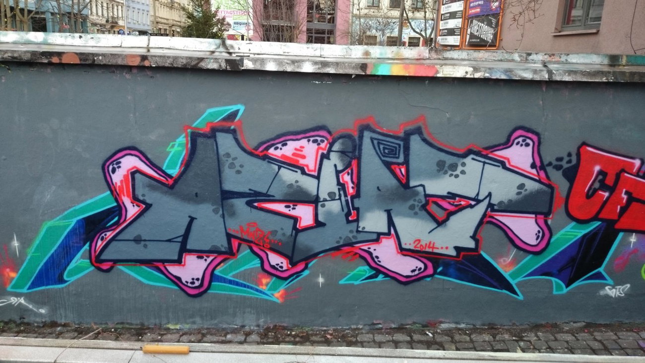 Graffiti Wall in Dresden - Photo by ARTHOOLIGAN - MNZ, CFF (2014)