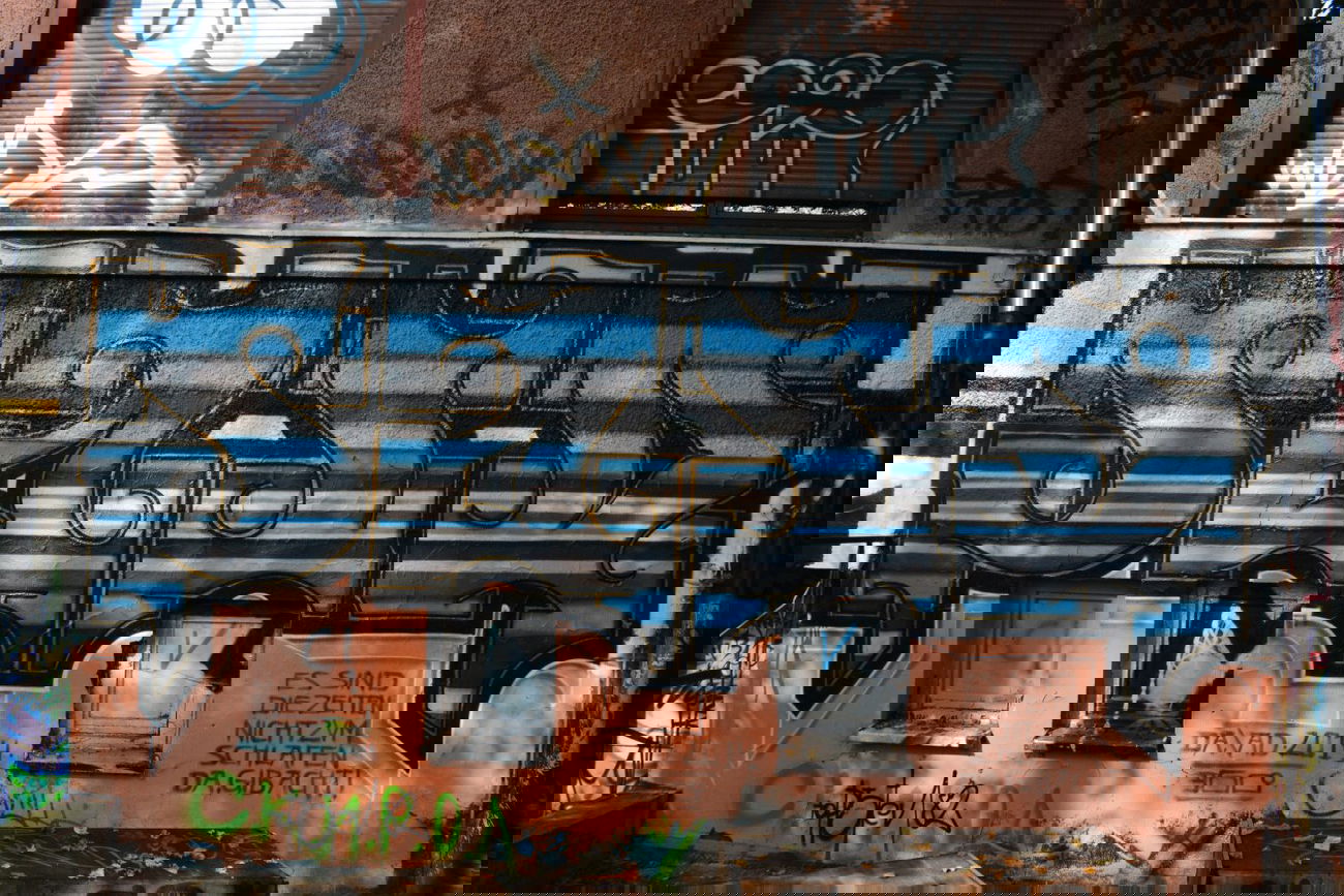 Graffiti Wall in Chemnitz - Photo by ARTHOOLIGAN - 360° (2014)