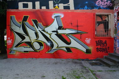 Graffiti Wall in Chemnitz - Photo by ARTHOOLIGAN - TRK, AZME (2014)