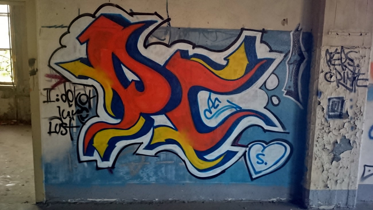 Graffiti Wall - Photo by ARTHOOLIGAN