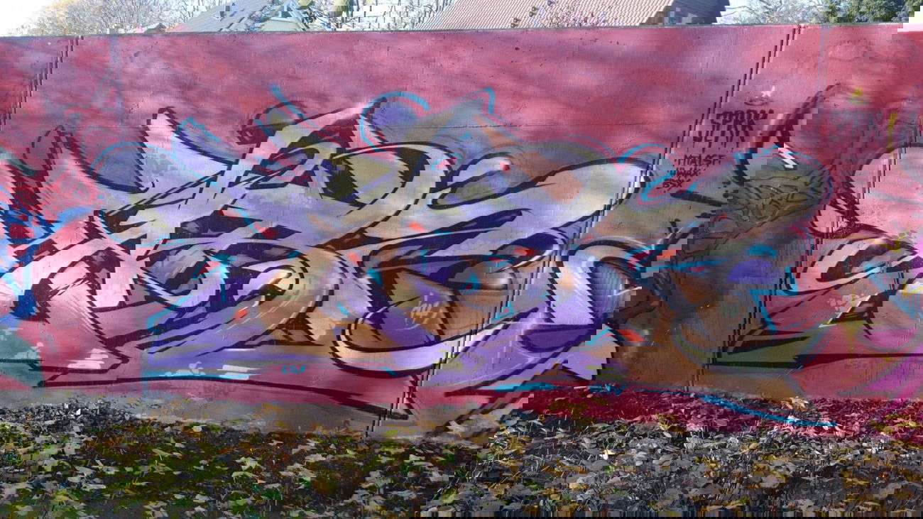 Graffiti Wall in Chemnitz - Photo by ARTHOOLIGAN - CSF, MTA (2014)