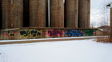 Graffiti Wall in Dresden - Photo by ARTHOOLIGAN - JUGO, SNAPS, RITTER