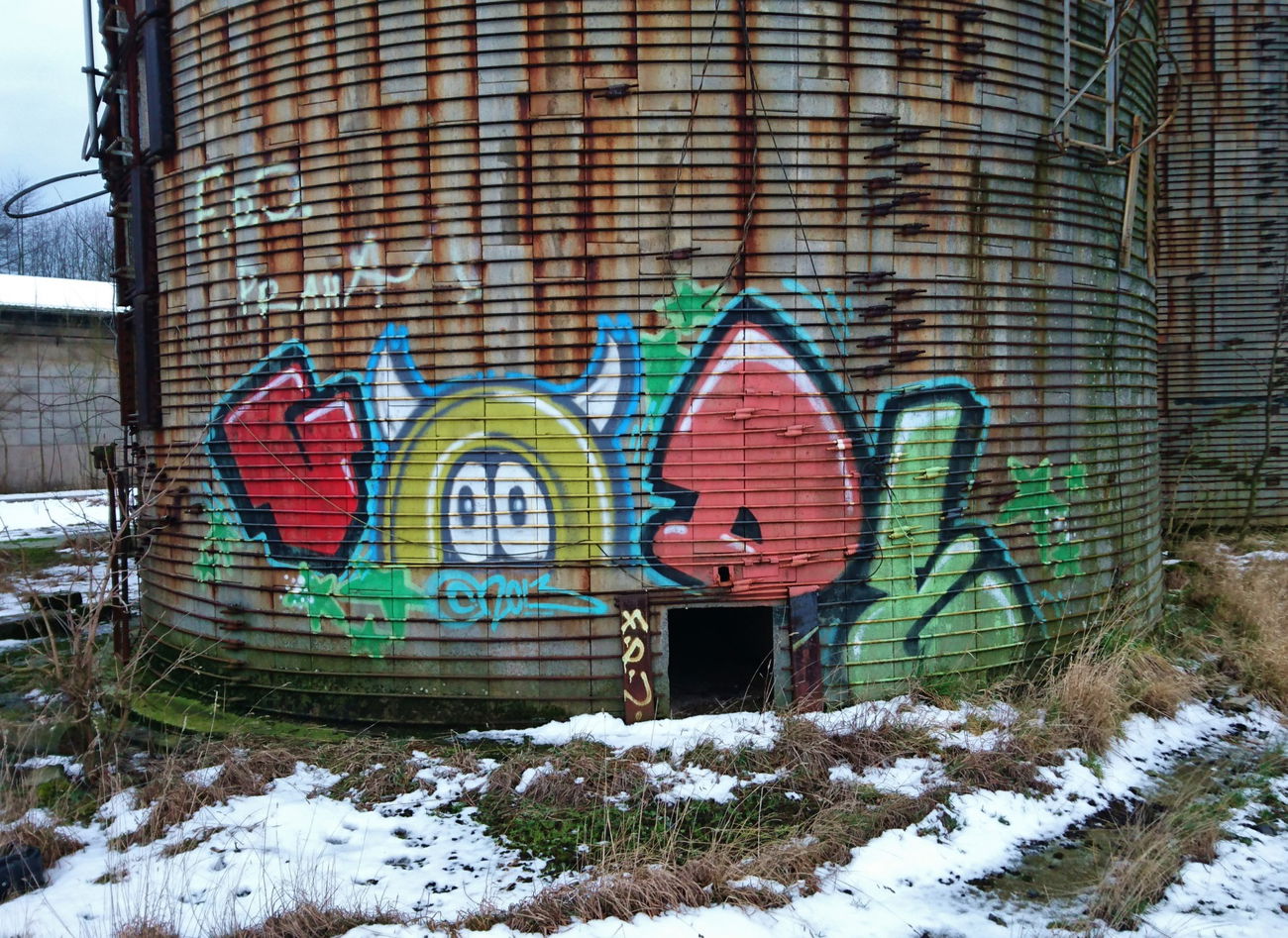 Graffiti Wall in Dresden - Photo by ARTHOOLIGAN