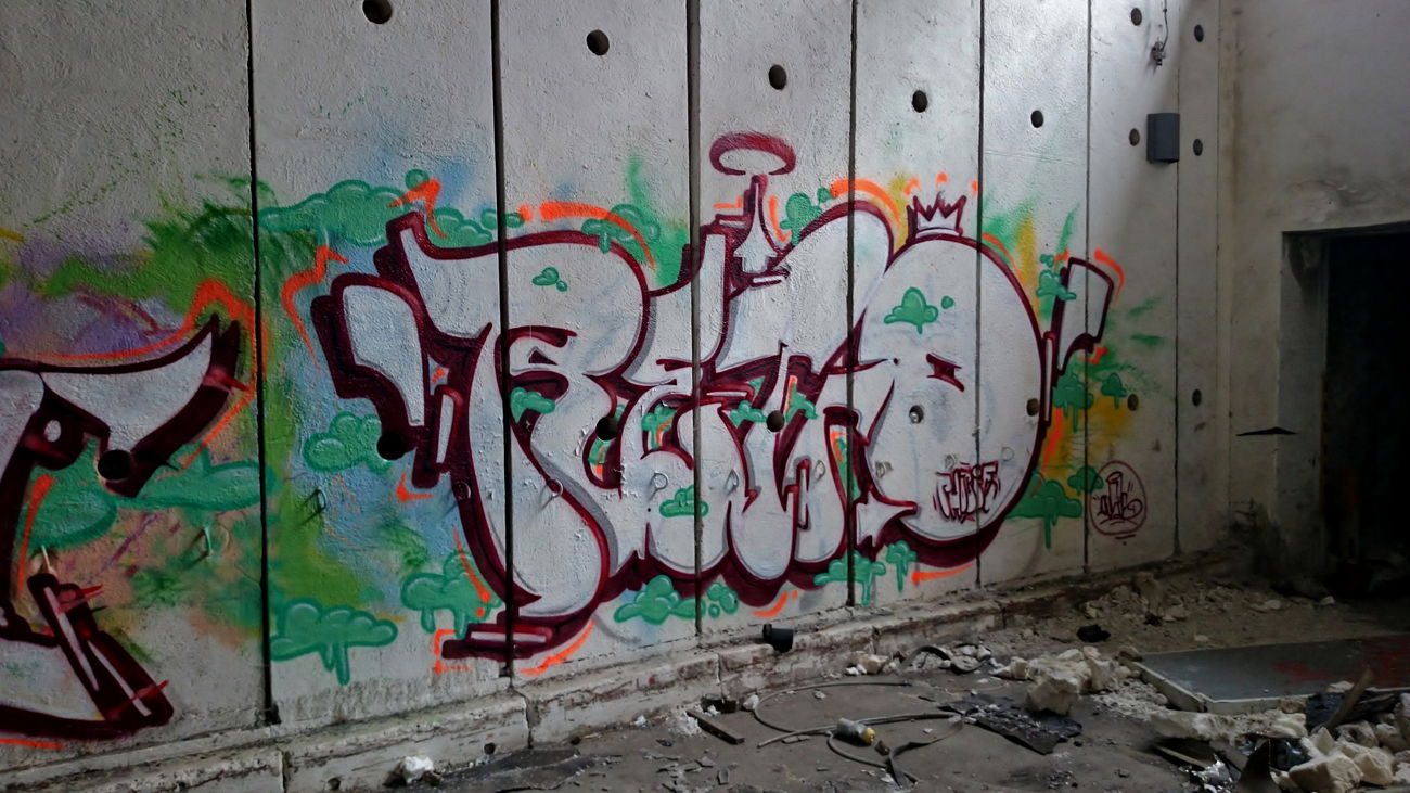 Graffiti Wall - Photo by ARTHOOLIGAN