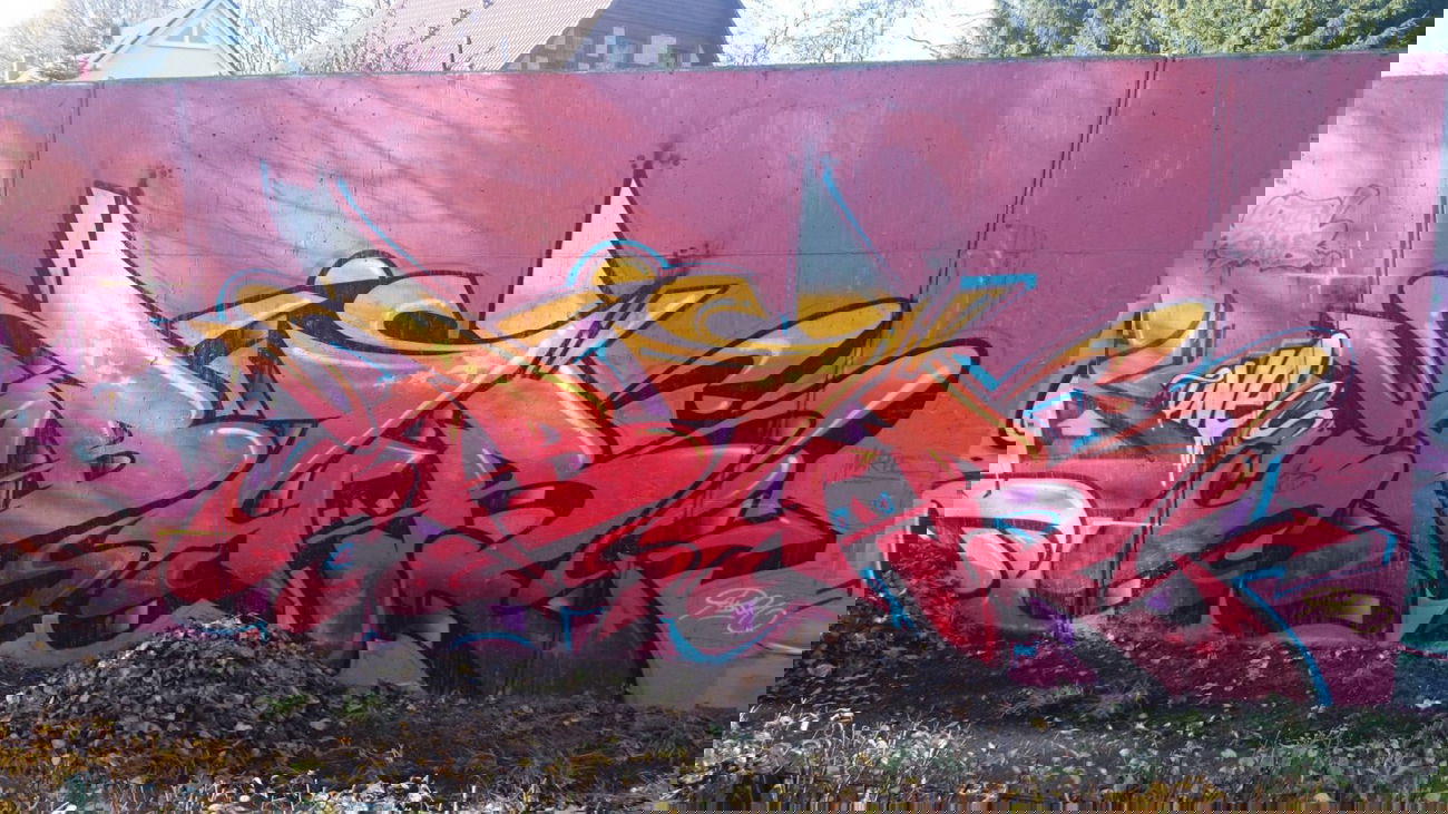 Graffiti Wall in Chemnitz - Photo by ARTHOOLIGAN (2014)