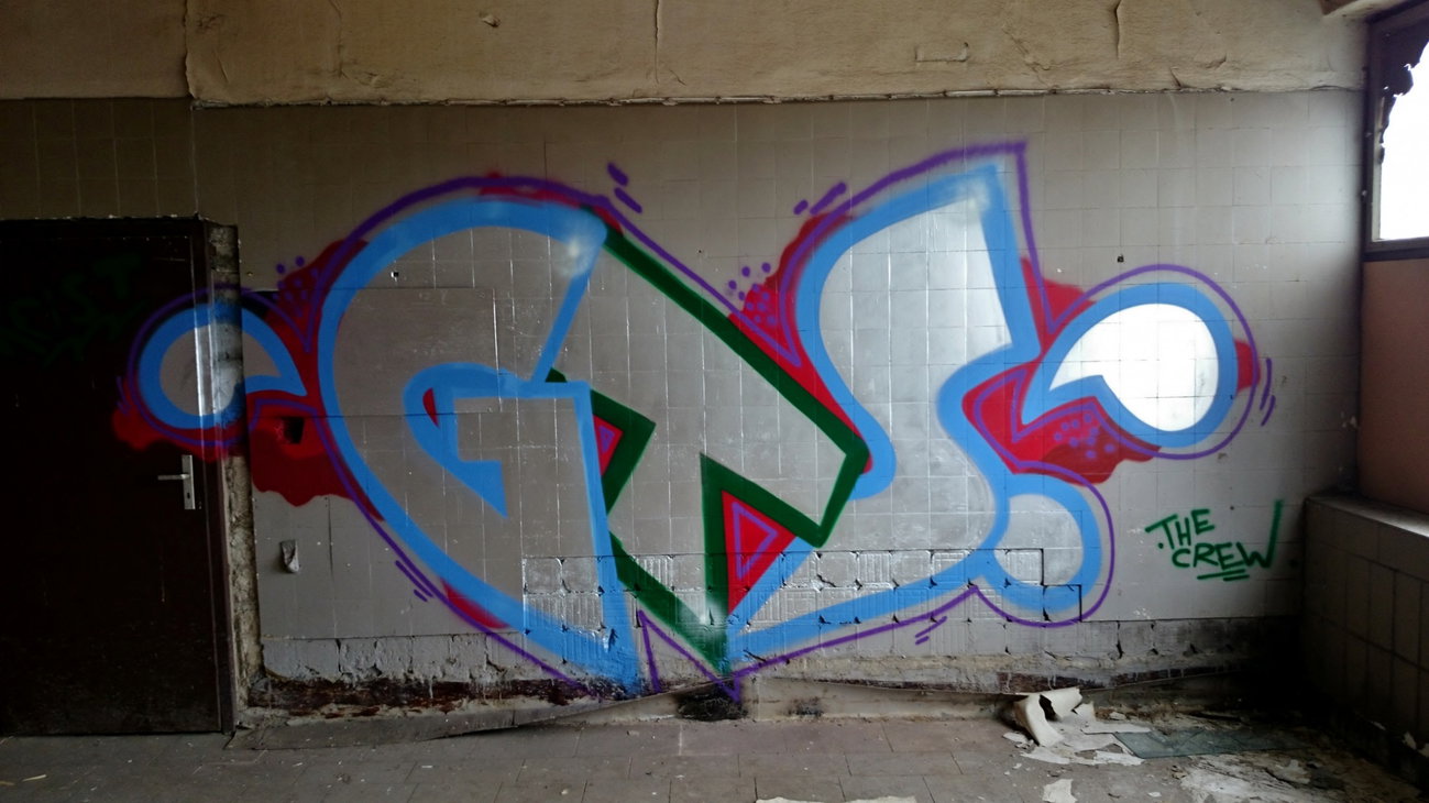 Graffiti Wall - Photo by ARTHOOLIGAN