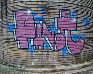 Graffiti Wall in Dresden - Photo by ARTHOOLIGAN - VDE, FDJ