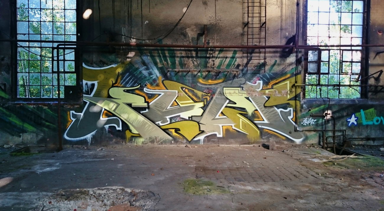 Graffiti Wall in Magdeburg - Photo by ARTHOOLIGAN