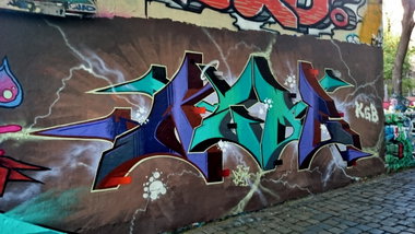 Graffiti Wall - Photo by ARTHOOLIGAN (2014)