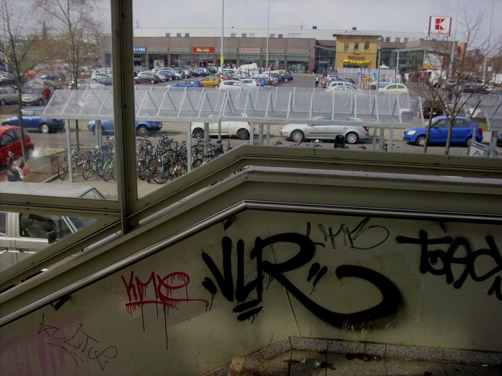 Graffiti Artwork in Berlin - Photo by ASTRAINER - vlr