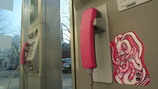 Graffiti Street Art in Berlin - Photo by ASTRAINER - zora