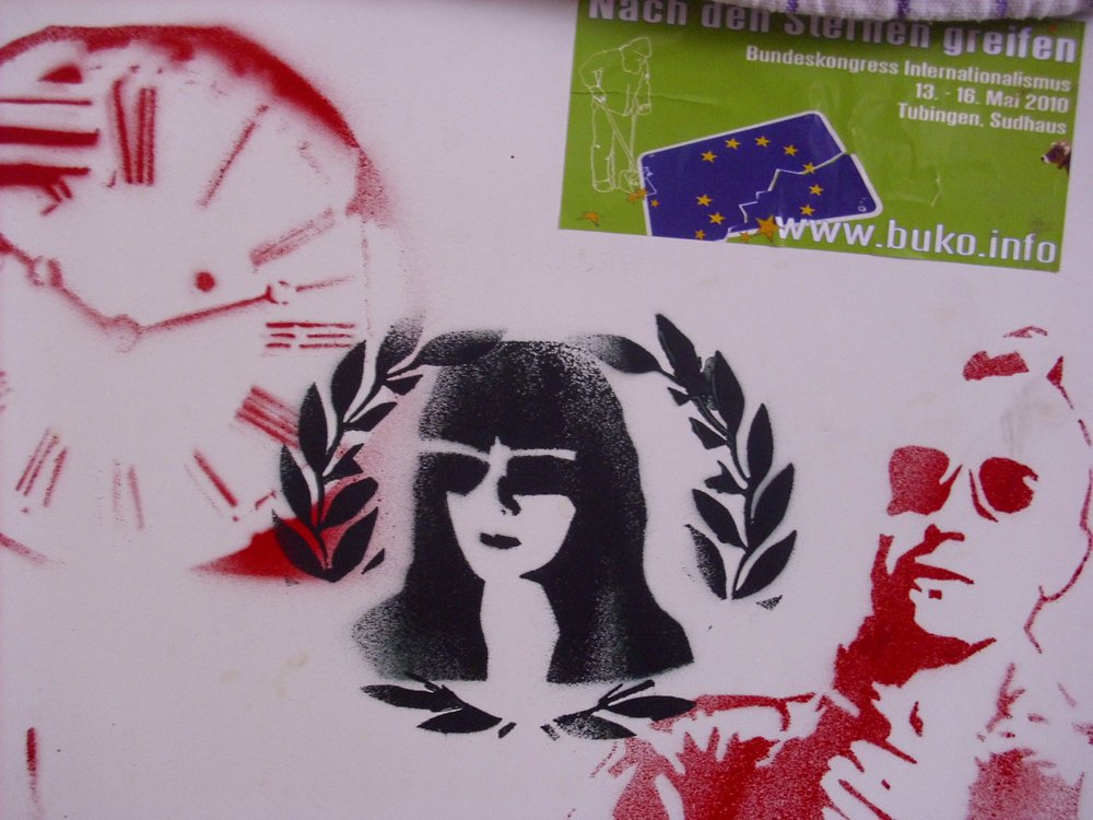 Graffiti Street Art in Berlin - Photo by ASTRAINER - vlr