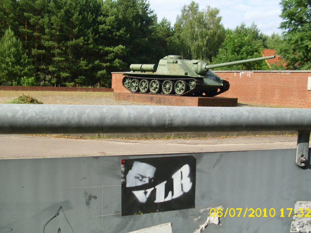 Graffiti Street Art - Photo by ASTRAINER - vlr