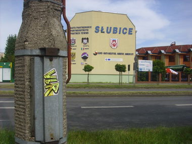 Graffiti Street Art in Slubice - Photo by ASTRAINER - vlr