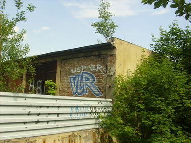 Graffiti Bombing - Photo by ASTRAINER - vlr