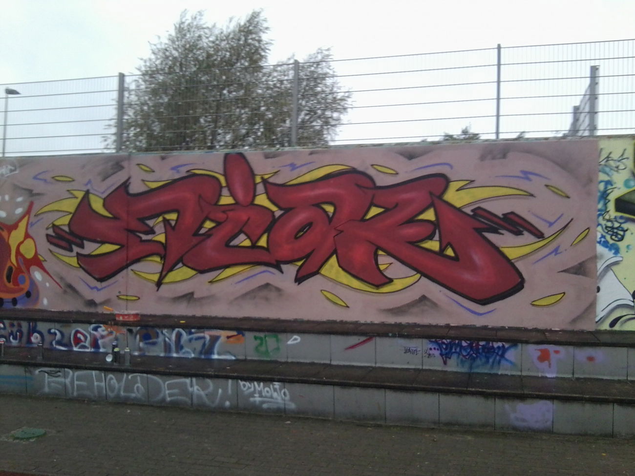 Graffiti Wall in Rostock - Photo by ATS_KORUScrew (2015)