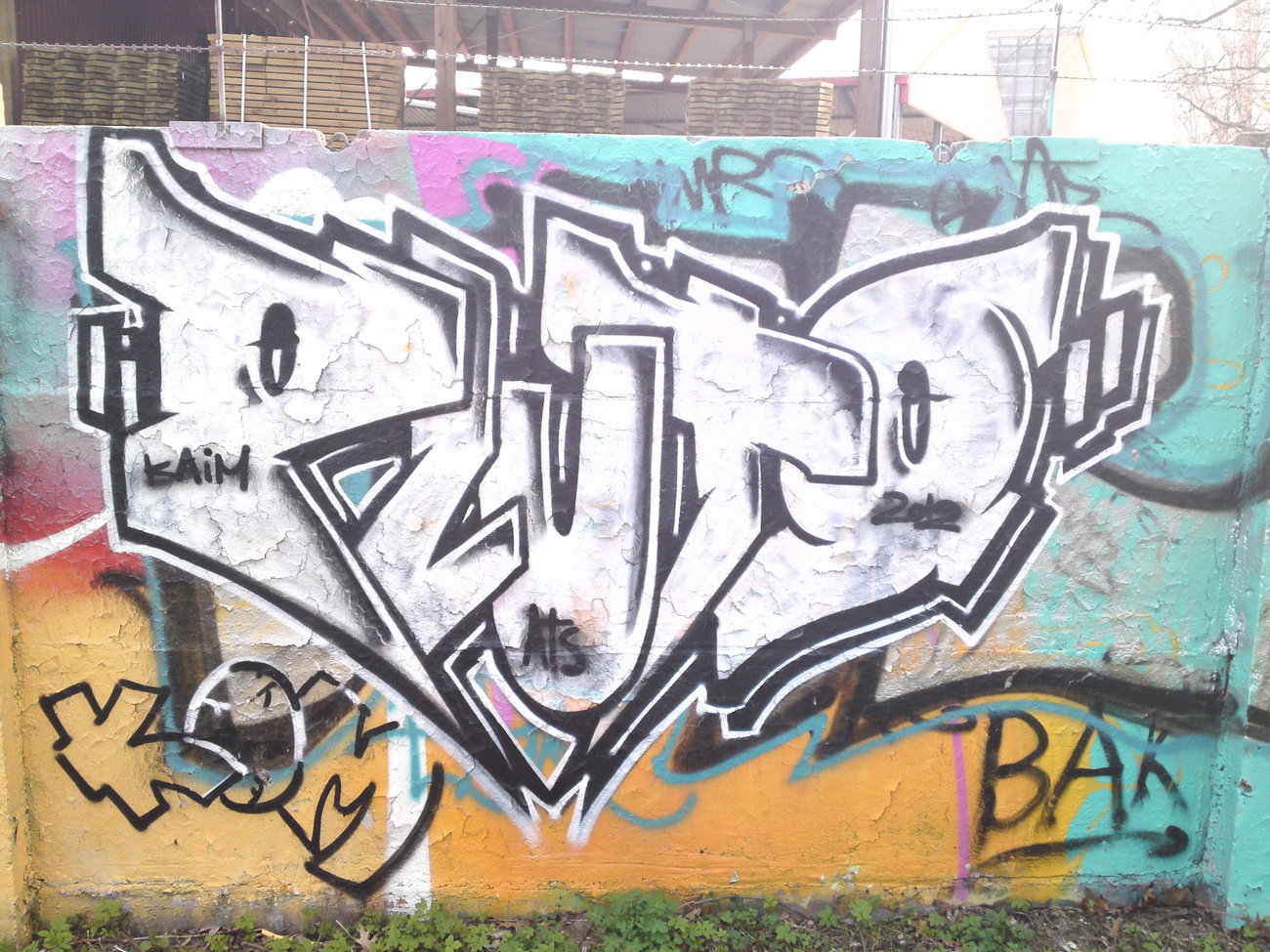 Graffiti Wall - Photo by ATS_KORUScrew
