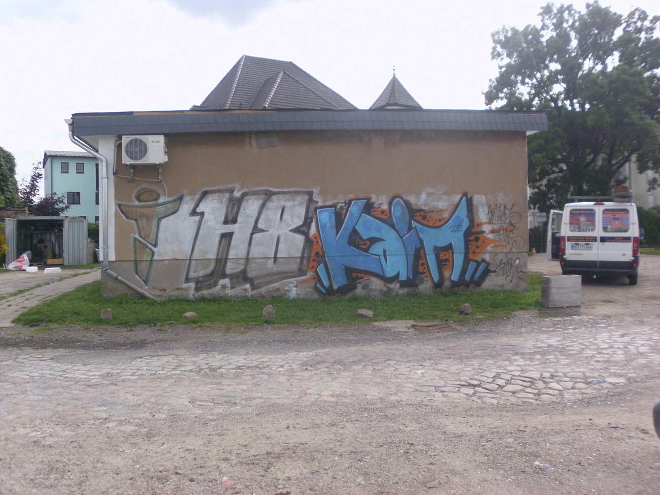 Graffiti Wall - Photo by ATS_KORUScrew