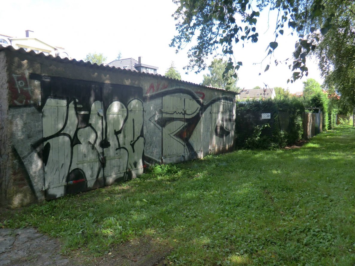 Graffiti Bombing in Neubrandenburg - Photo by ATS_KORUScrew