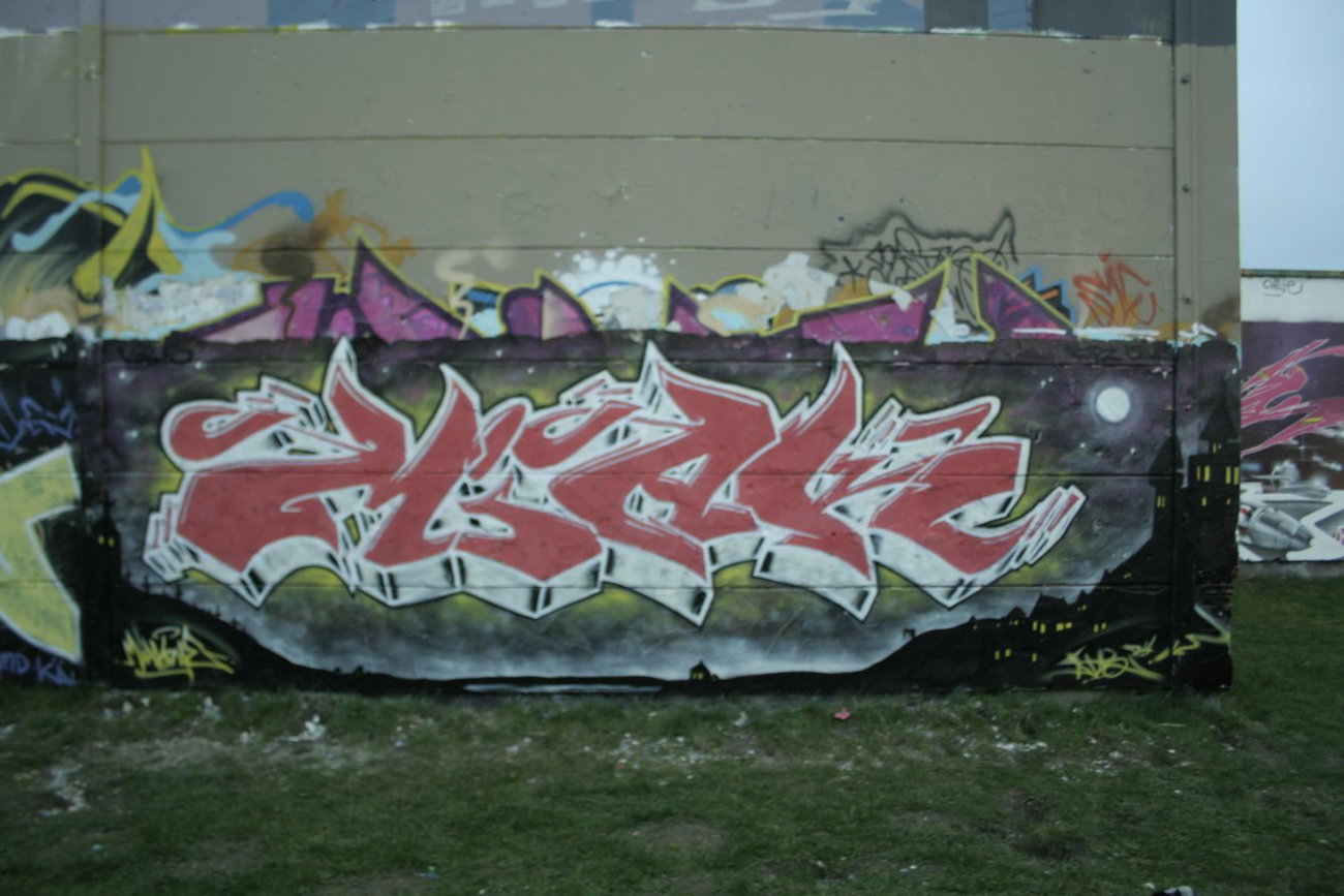 Graffiti Wall in Rostock - Photo by ATS_KORUScrew - miak, kaim, kime (2014)