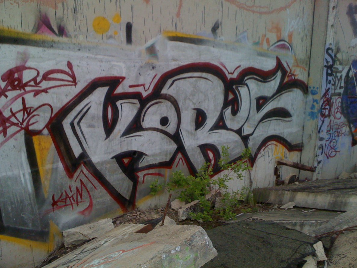 Graffiti Wall - Photo by ATS_KORUScrew
