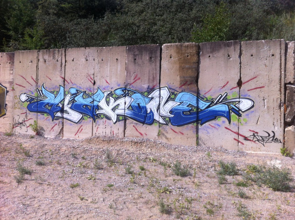 Graffiti Wall - Photo by ATS_KORUScrew