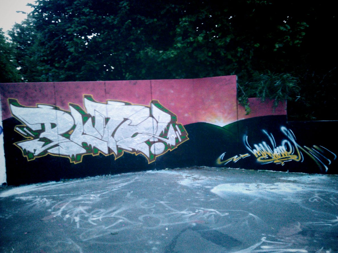 Graffiti Wall in Rostock - Photo by ATS_KORUScrew - Pluto, Miakone, Miak (2014)