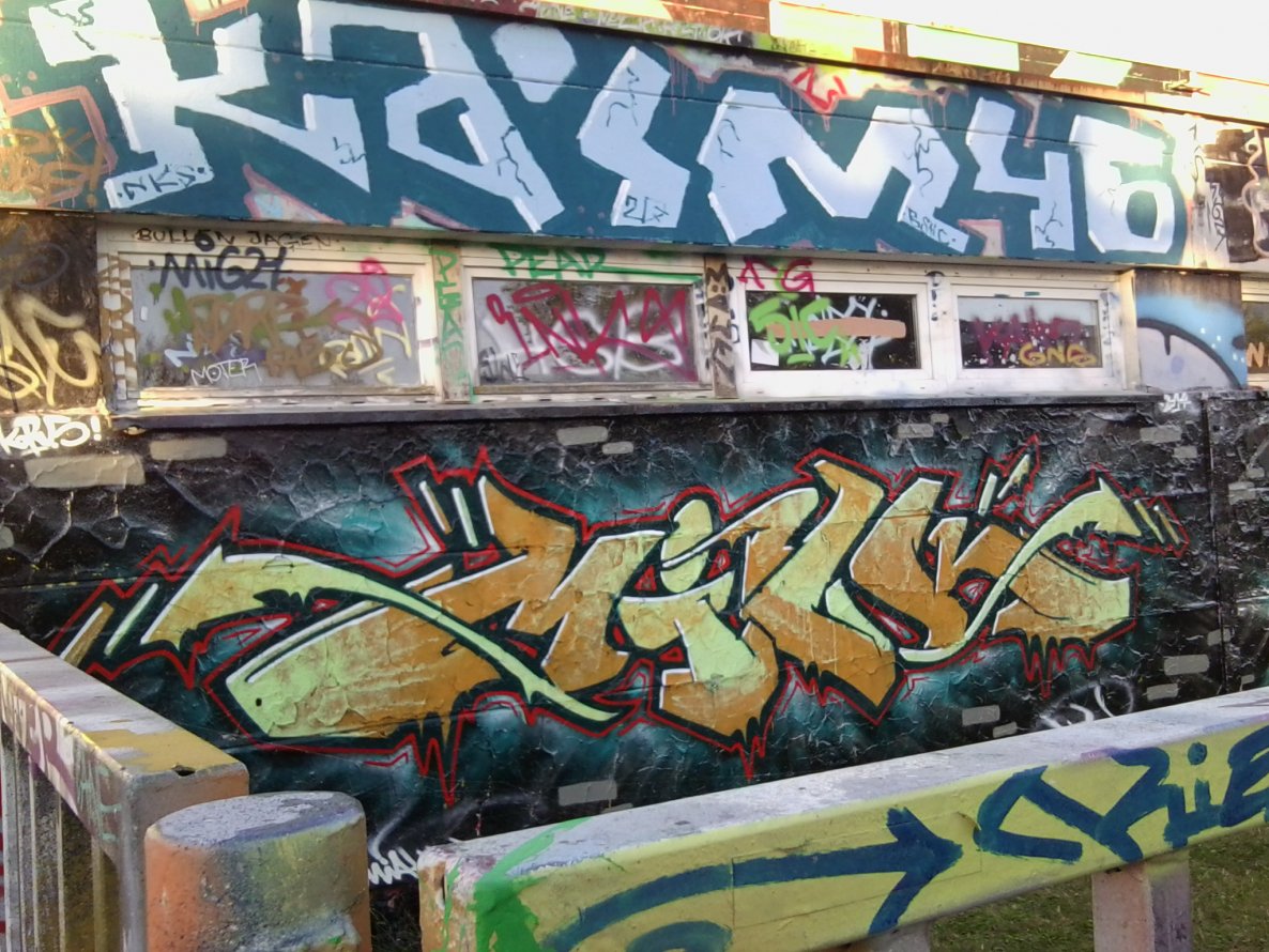 Graffiti Wall in Rostock - Photo by ATS_KORUScrew - milk, miak, kaim (2014)