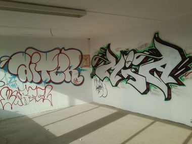 Graffiti Bombing in Neubrandenburg - Photo by ATS_KORUScrew - aiter, mia, miak