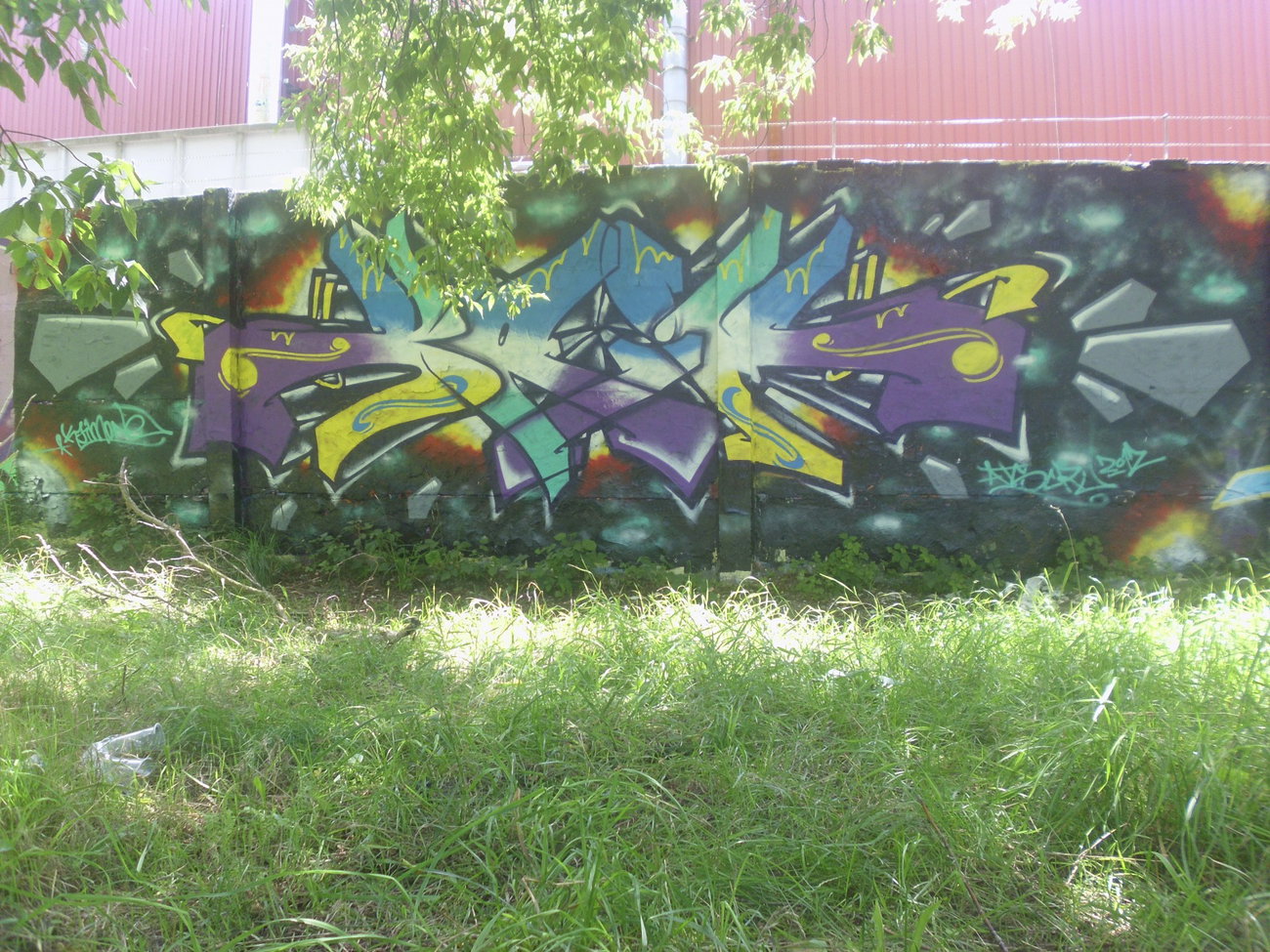 Graffiti Wall - Photo by ATS_KORUScrew