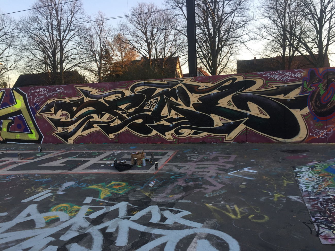 Graffiti Wall - Photo by ATS_KORUScrew