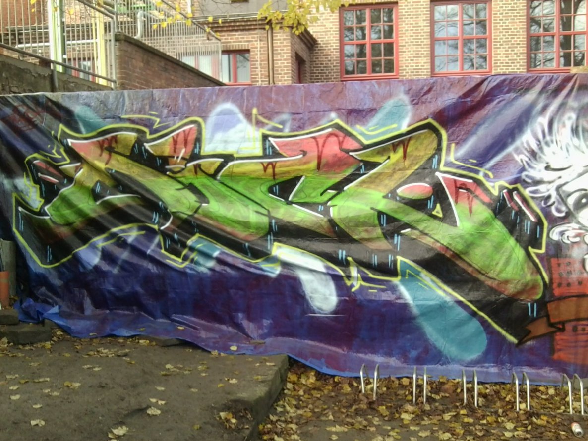 Graffiti Wall - Photo by ATS_KORUScrew - mick