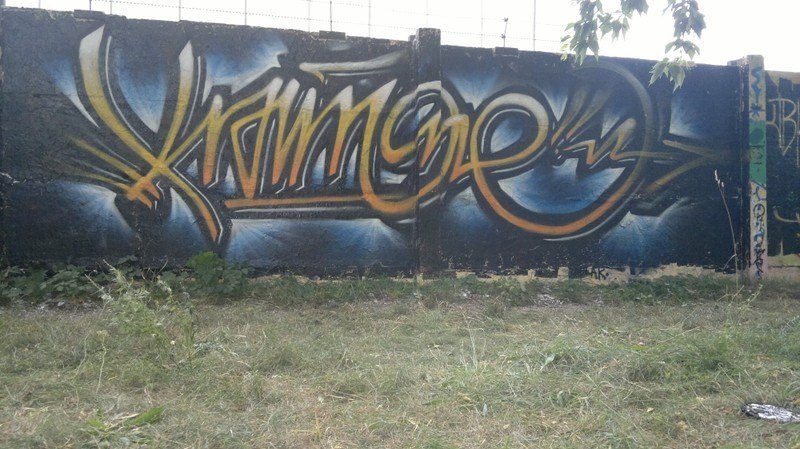 Graffiti Wall in Landkreis Mecklenburgische Seenplatte - Photo by ATS_KORUScrew (2012)