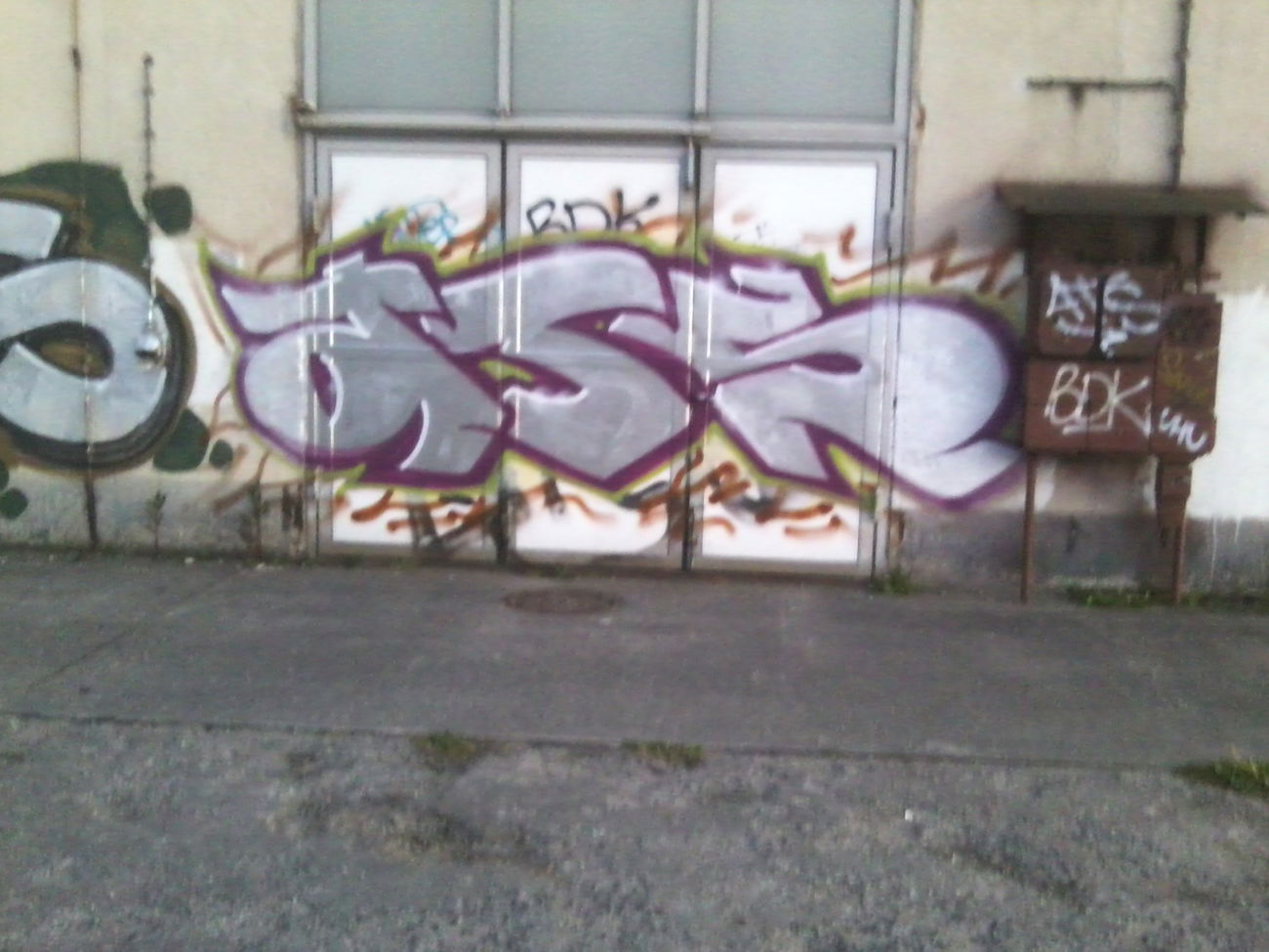 Graffiti Bombing - Photo by ATS_KORUScrew