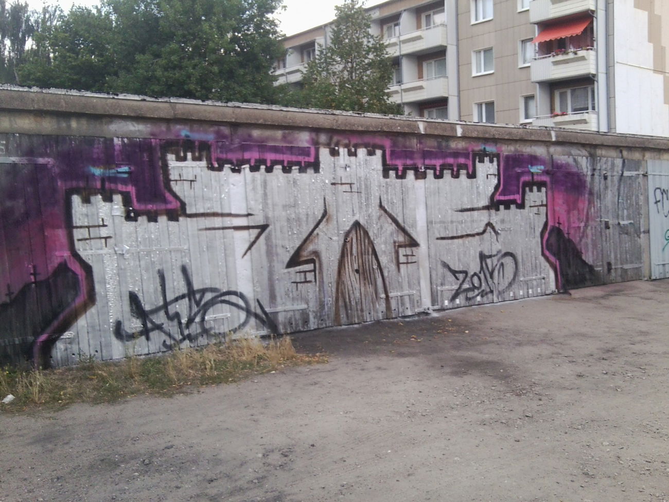 Graffiti Bombing - Photo by ATS_KORUScrew - ats