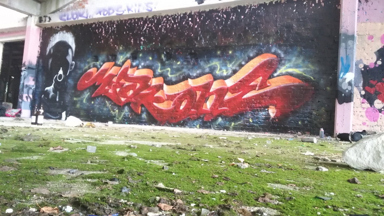 Graffiti Wall - Photo by ATS_KORUScrew
